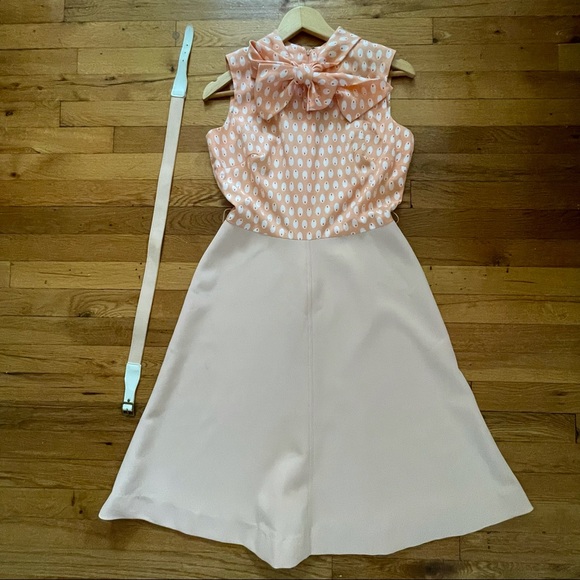 Vintage A-Line Dress with Pussy Bow - Picture 4 of 6